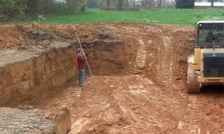 Выкопать котлован под фундамент в Вичуге - от 2576 руб. | 2Землекопа-Вчг