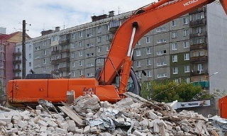 Вывоз строительного мусора с участка в Вичуге недорого от 1546 руб. | 2Землекопа-Вчг